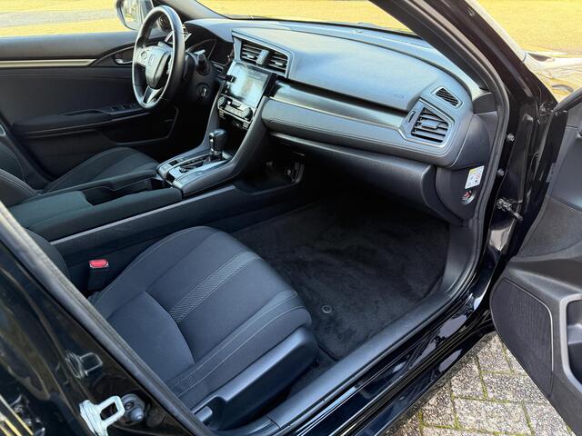 Honda CIVIC 1.0 i-VTEC Elegance*Navi*ECC*PDC*Carplay*Camera