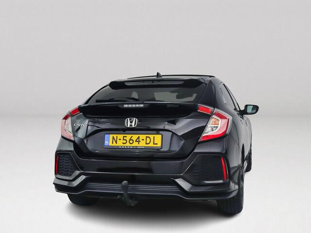 Honda CIVIC 1.5 i-VTEC Prestige | Panoramadak | Parkeercamera | Stoelverwarming | Trekhaak