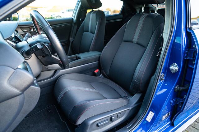 Honda CIVIC 1.0i VTEC EXECUTIVE SPORTPACK - AUTOMAAT - PANORAMADAK - TREKHAAK - SPOILER