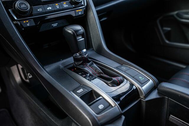 Honda CIVIC 1.0i VTEC TURBO DYNAMIC - AUTOMAAT - LEDER - ALL WEATHERS