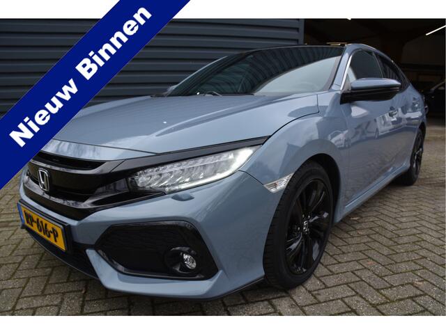 Honda CIVIC 1.0 i-VTEC Executive Panorama Dak Camera Clima Cruise Control Trekhaak Stoelverwarming Carplay Led