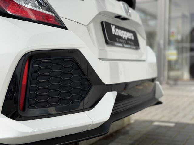 Honda CIVIC 1.5 i-VTEC Prestige | GEEN AFLEVERKOSTEN | Schuif-/kanteldak, Parkeersensoren, Navigatie