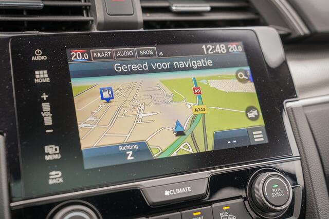 Honda CIVIC 1.0i VTEC EXECUTIVE - AUTOMAAT - LEDER - PANORAMADAK