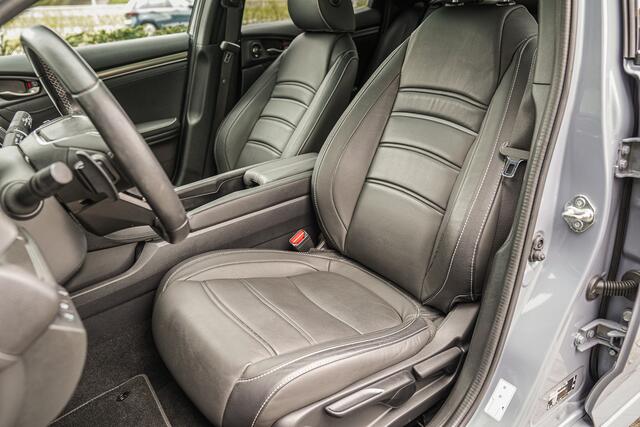 Honda CIVIC 1.0i VTEC EXECUTIVE - AUTOMAAT - LEDER - PANORAMADAK