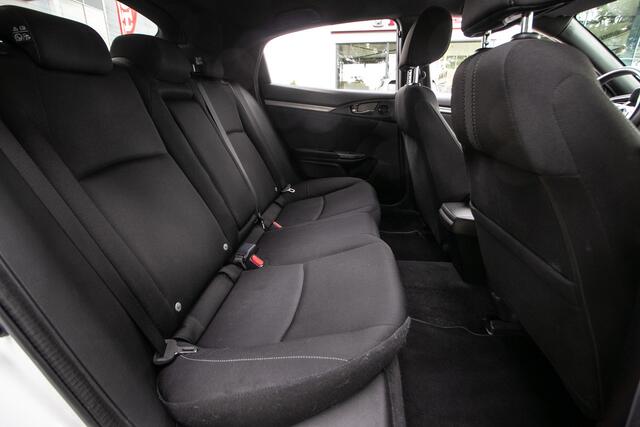 Honda CIVIC 1.0 i-VTEC Elegance