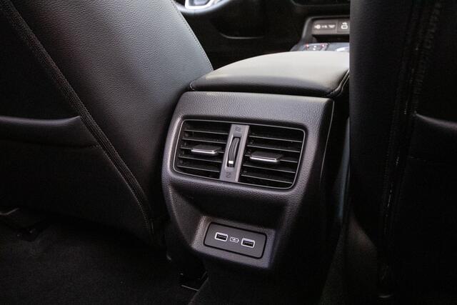 Honda CIVIC 2.0 e:HEV Advance - Cons. prijs rijklaar | Schuifdak | Navi | Leder | VOORRAADVOORDEEL!
