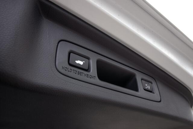 Honda CR-V 2.0 e:PHEV Advance Tech - All-in rijklrprs | Honda Sensing | schuif-k dak