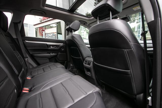 Honda CR-V 2.0 Hybrid AWD Executive - All in rijklaarprijs | Trekhaak | Dealer onderh. | Panodak