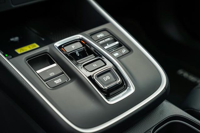 Honda CR-V 2.0i e:PHEV ADVANCE TECH - TREKHAAK - ZWARTE DETAILS - SPATLAPPEN IN KLEUR -