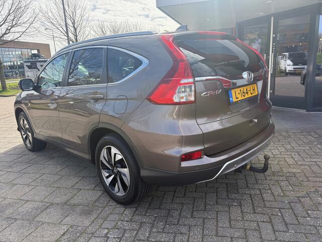 Honda CR-V 2.0 4WD Executive | Navi | Camera | Trekhaak | 109.554 km Dealerhouden