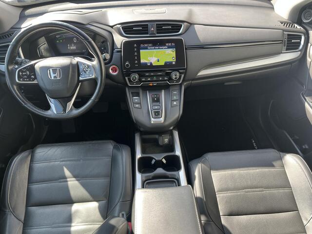 Honda CR-V 2.0 Hybrid AWD Executive /Elektrische Trekhaak (750 KG) / Panorama Dak / Cruise Control / Navigatie / Stuur&Stoelverwarming Voor&Achter / Achteruitrij Camera / Parkeersensoren / Head-up Display / Elektrische Bestuurderstoel Met Memory / Elektrische Achter