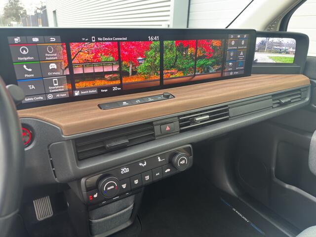 Honda E Base | Pano | Stoelverwarming | Carplay | Dealer onderh