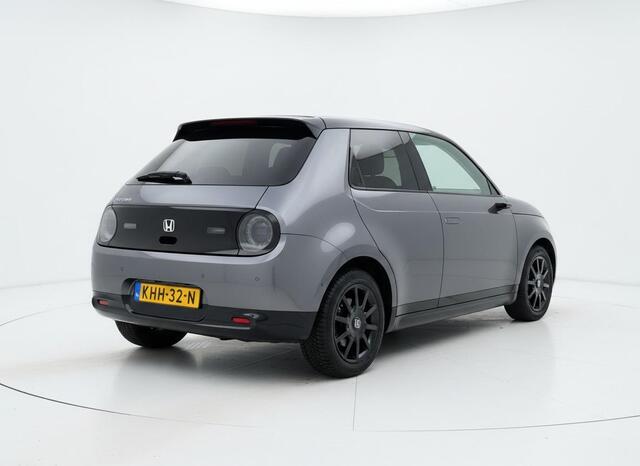 Honda E Advance 16" CARPLAY - PANO - STOELVERWARMING - 360 CAMERA - DIGITALE SPIEGELS