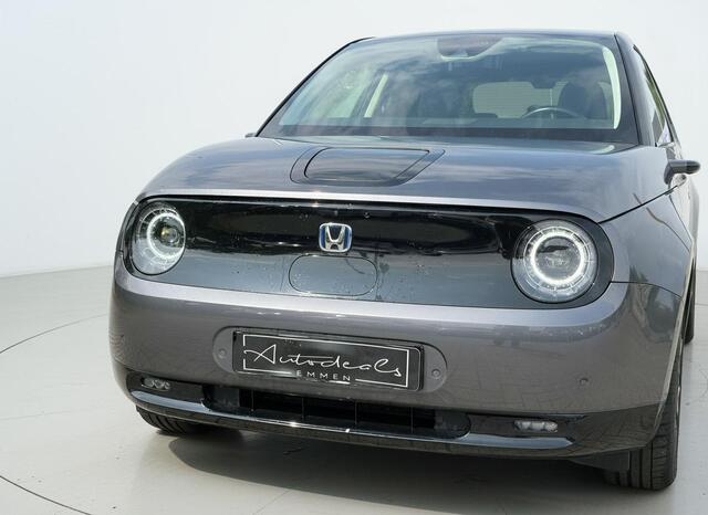 Honda E Advance 17" CARPLAY - PANO - STOELVERWARMING - 360 CAMERA - DIGITALE SPIEGELS