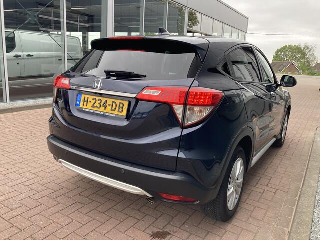Honda HR-V 1.5 i-VTEC Automaat Elegance CAMERA/NAVI/CRUISE/PDC/STOELVERWARMING