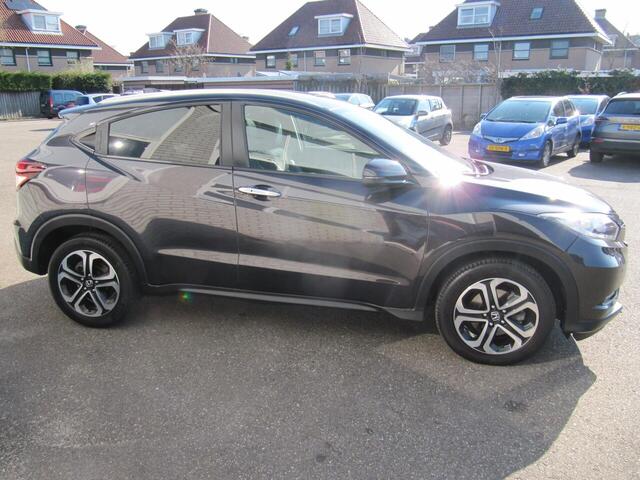 Honda HR-V 1.5 i-VTEC Executive automaat