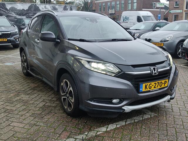 Honda HR-V 1.5 i-VTEC EXECUTIVE Trekhaak | Open dak | Keyless | Stoelverwarming