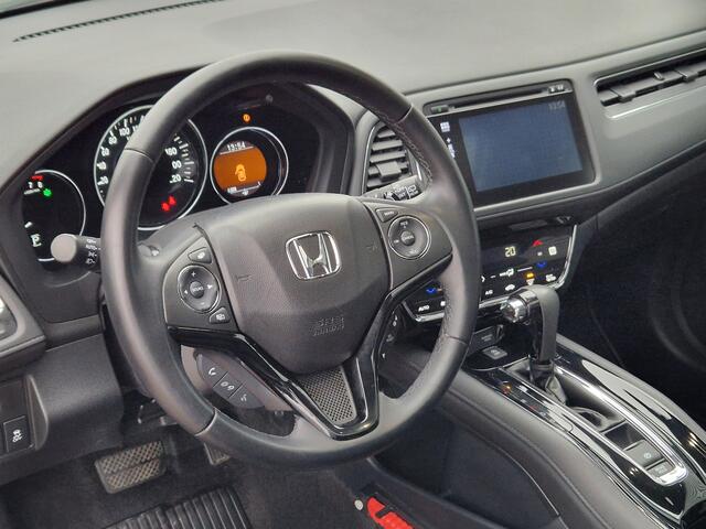 Honda HR-V 1.5 i-VTEC Executive | Cruise control | Panoramadak | Voorstoelen verwarmd