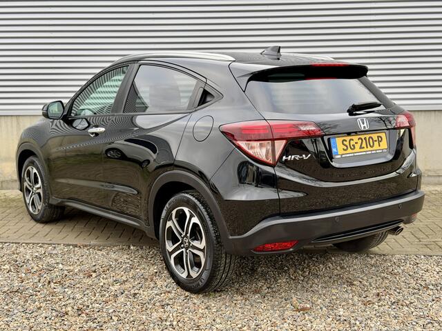 Honda HR-V 1.5 i-VTEC Executive Automaat [ Panodak,fm navi,camera,lmv ]