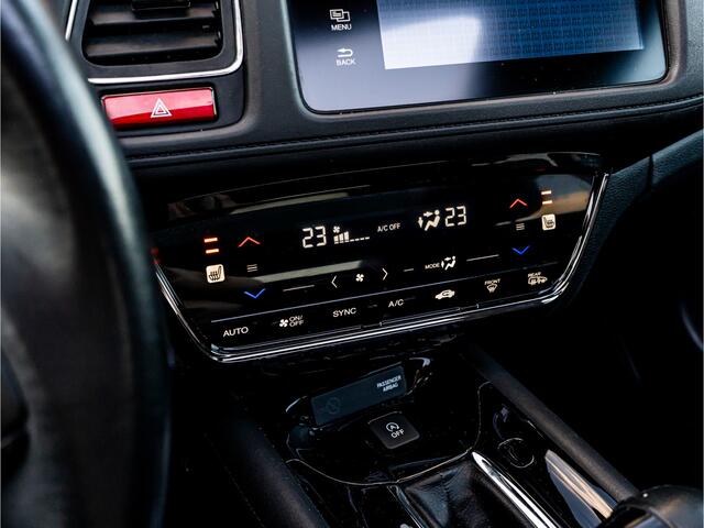 Honda HR-V 1.5 i-VTEC Executive ORG NL PANO CAMERA STOELVERW