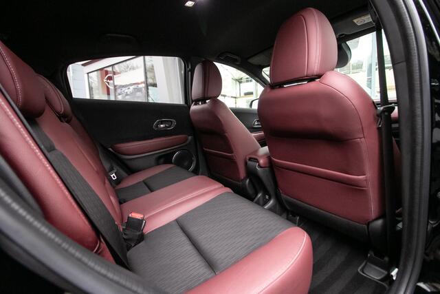 Honda HR-V 1.5 i-VTEC Turbo Sport Automaat - Trekhaak | 1400 kg trekgewicht | Navi