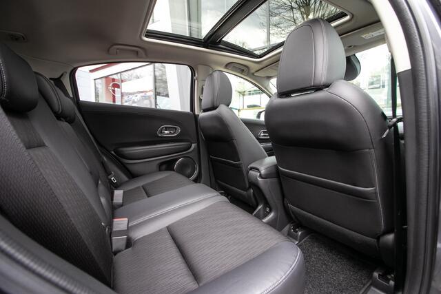 Honda HR-V 1.5 i-VTEC Executive Automaat - Schuif-/kanteldak | Navi | Camera