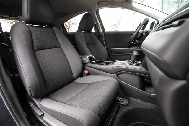 Honda HR-V 1.5 i-VTEC Elegance Automaat - Dealer ond. | Trekhaak | Nav/cam. | All season banden