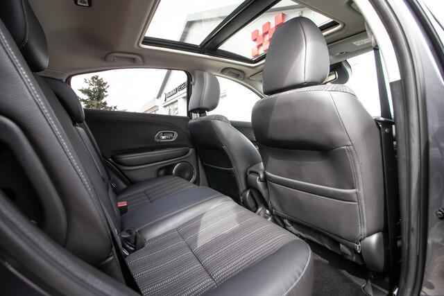 Honda HR-V 1.5 i-VTEC Executive automaat - dealerond. | Schuif-kanteldak | Stoelverw. | Nav