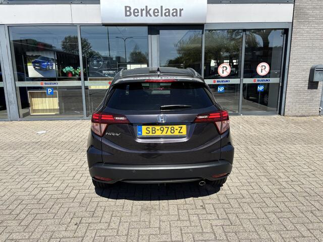 Honda HR-V 1.5 i-VTEC Executive Automaat | Trekhaak | Panoramisch Schuif-Kanteldak |