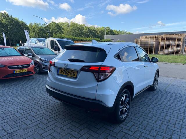 Honda HR-V 1.5 i-VTEC Executive | 1E EIGENAAR | 12MND GARANTIE | AUTOMAAT | PANO | LED | DAB | NAVI | CRUISE |