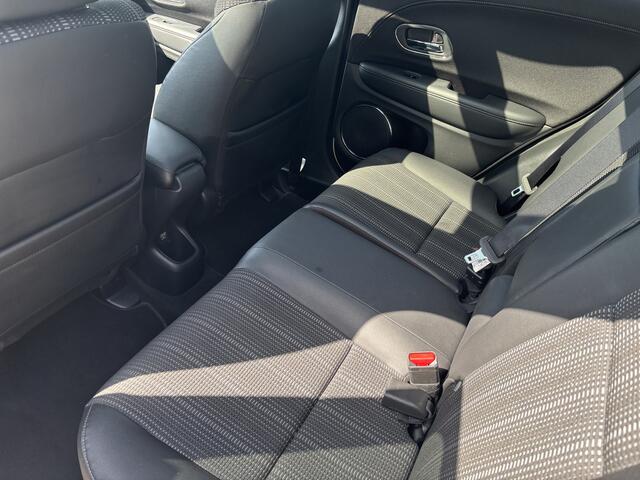 Honda HR-V 1.5 i-VTEC Automaat Executive Trekhaak / Panoramadak / Camera