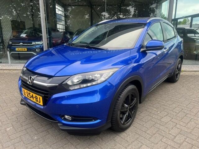 Honda HR-V 1.5 I-VTEC EXECUTIVE AUTOMAAT TREKHAAK PANO/SCHUIFDAK
