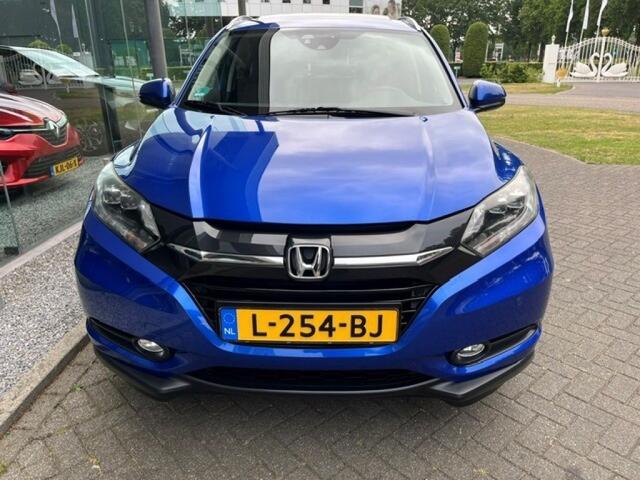 Honda HR-V 1.5 I-VTEC EXECUTIVE AUTOMAAT TREKHAAK PANO/SCHUIFDAK