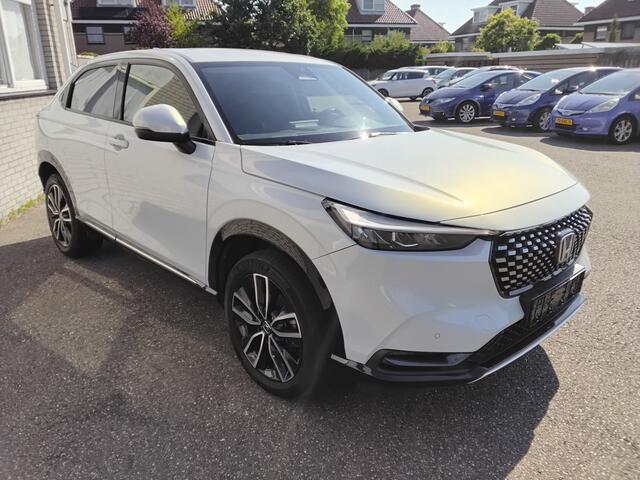 Honda HR-V 1.5 e:HEV Advance special edition grille