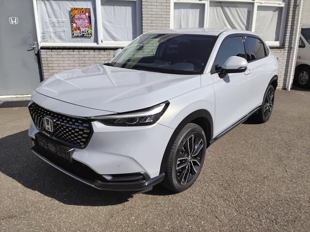 Honda HR-V 1.5 e:HEV Advance special edition grille