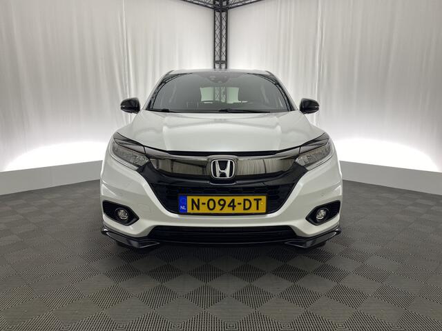 Honda HR-V 1.5 i-VTEC Turbo Sport | 182 pk | Navi | Camera | LED | Magic seats | Trekhaak | Rijstrooksensor