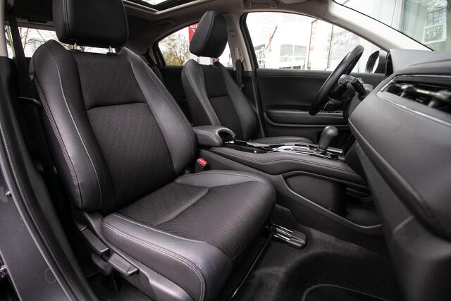 Honda HR-V 1.5 i-VTEC Executive Automaat - Schuifdak | Trekhaak | Aeropack | Dealer ond. | Navi/camera