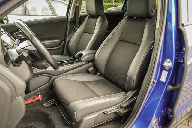 Honda HR-V 1.5 i-VTEC EXECUTIVE - AUTOMAAT - PANORAMADAK - LED