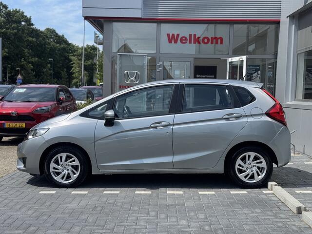 Honda JAZZ 1.3 i-VTEC Comfort Cruise control, Parkeersensoren V+A . All-in Rijklaarpijs
