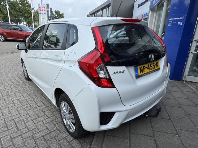 Honda JAZZ 1.3 i-VTEC Trend 19 dkm Automaat dealer onderhouden Trekhaak info: M.Safari 0492588976