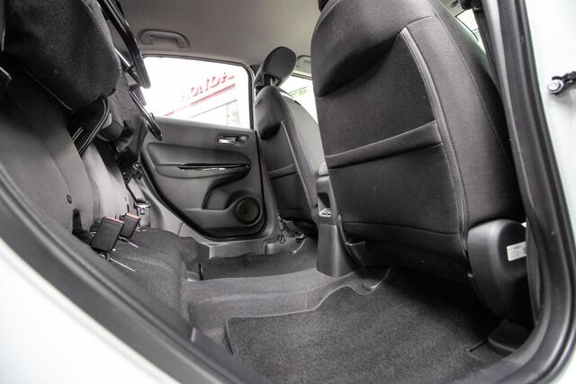 Honda JAZZ 1.5 e:HEV Crosstar -All in rijklaarprijs | Navi | Apple carp./Android auto