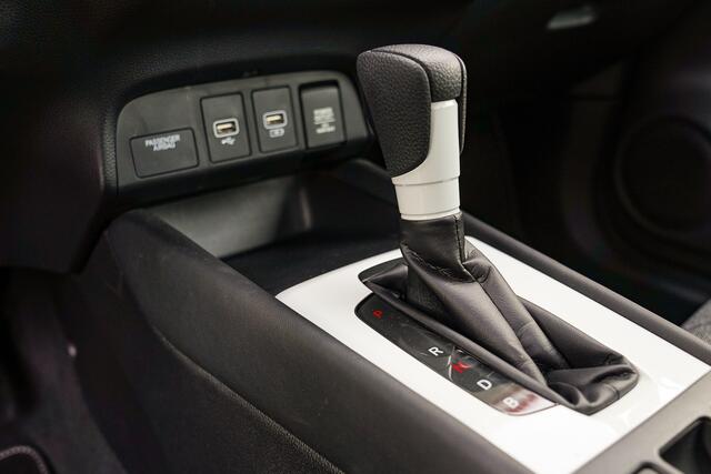 Honda JAZZ 1.5i e:HEV ELEGANCE - FULL HYBRID - CAMERA