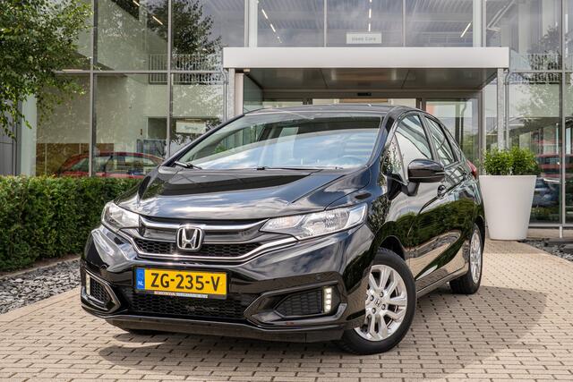 Honda JAZZ 1.3i VTEC COMFORT - AUTOMAAT - TREKHAAK - NAVIGATIE - STOELVERWARMING