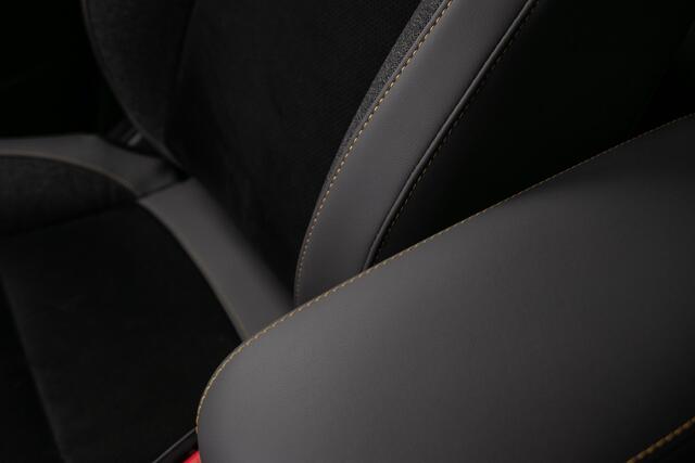 Honda JAZZ 1.5 e:HEV Advance Sport - All-in rijklrprs | Honda Sensing | navi | sportafstelling