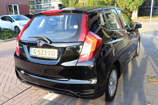 Honda JAZZ 1.3 i-VTEC Comfort, Navigatie, eerste eigenaar, dealeronderhouden.