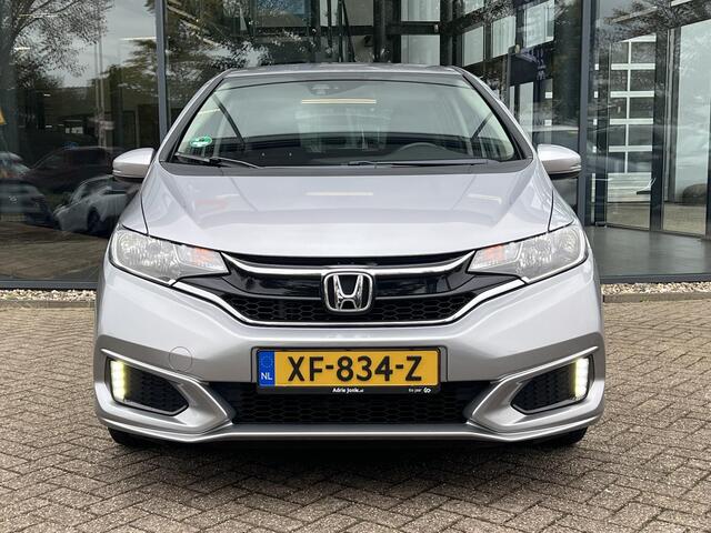 Honda JAZZ 1.3 i-VTEC Trend TREKHAAK | NED. AUTO | LAGE KM STAND 47.580km | AIRCONDITIONG | BLUETOOTH | STOELVERWARMING |
