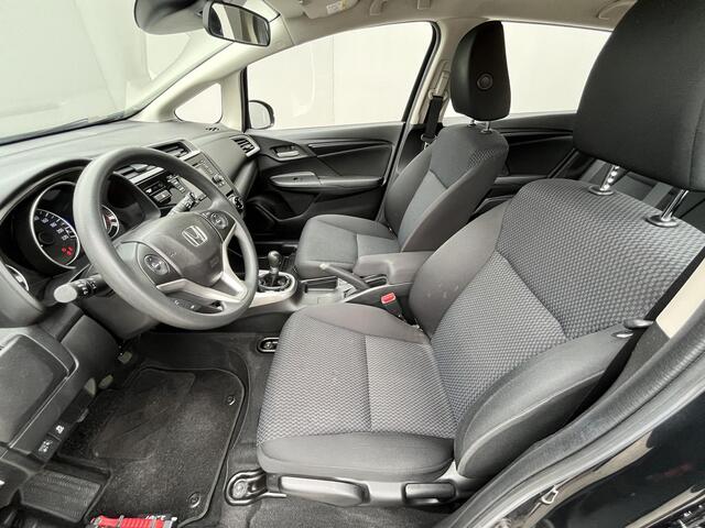 Honda JAZZ 1.3 i-VTEC Trend / Verwarmde Voorstoelen / Cruise Control / Bluetooth / Airco / Radio /