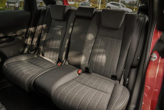 Honda JAZZ 1.5i e:HEV EXECUTIVE - FULL HYBRID - ALL WEATHERS - SPATLAPPEN - DEURSRIPPEN