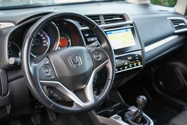 Honda JAZZ 1.3i VTEC ELEGANMCE - NAVIGATIE - CAMERA - ALL WEATHERS