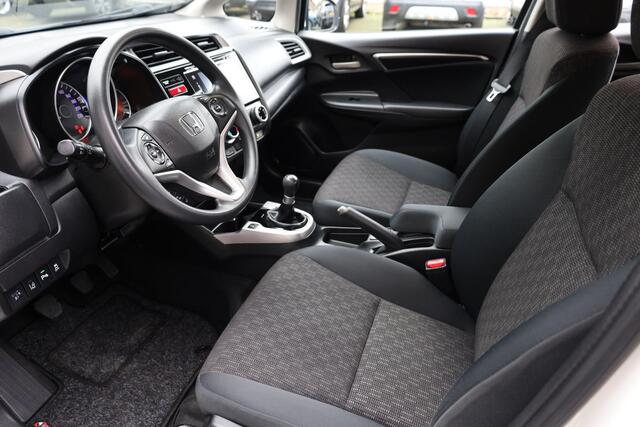 Honda JAZZ 1.3 i-VTEC Comfort TREKHAAK STOELVERWARMING CRUISE AIRCO BT-TELEFOONVERB. 2xPDC LMV NAP DEALERONDERHOUDEN